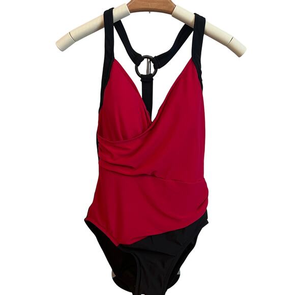 Aqua Green Women's Red and Black Colorblock One Piece Swimsuit - Small - NWT - Picture 1 of 8